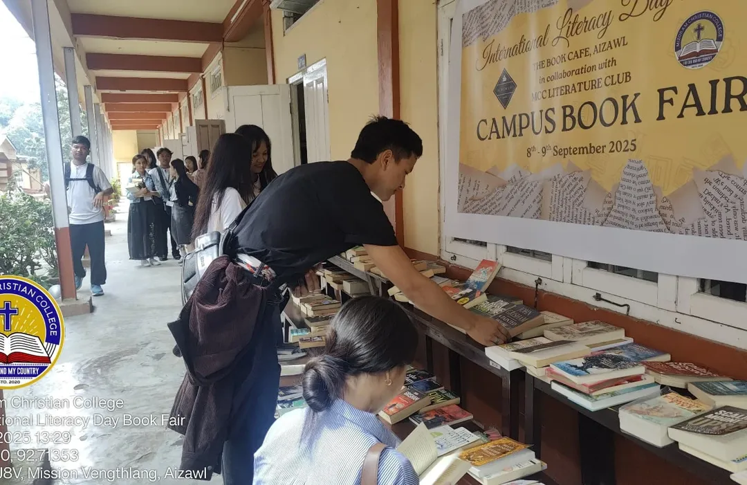 MCC Literature Club Hosts First Campus Book Fair
